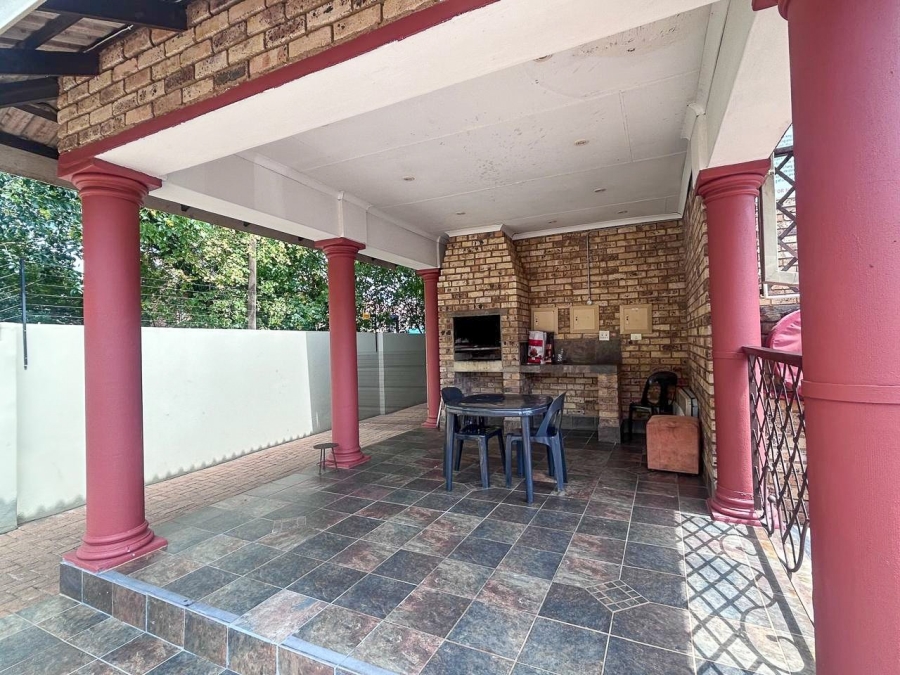 2 Bedroom Property for Sale in Die Bult North West